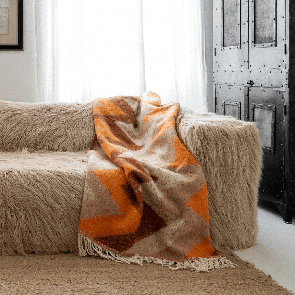 jetee plaid couchette zig zag bed and philosop